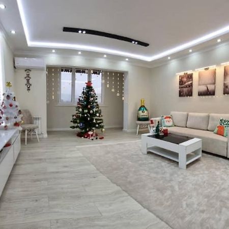 Charming And Modern Apartment At Heart Of طشقند المظهر الخارجي الصورة