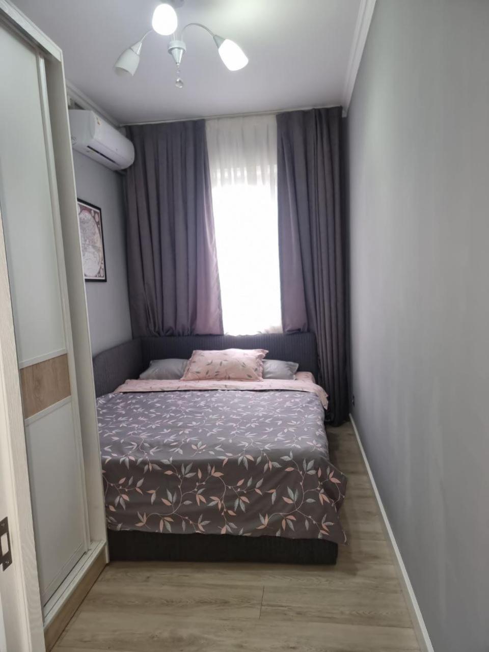 Charming And Modern Apartment At Heart Of طشقند الغرفة الصورة